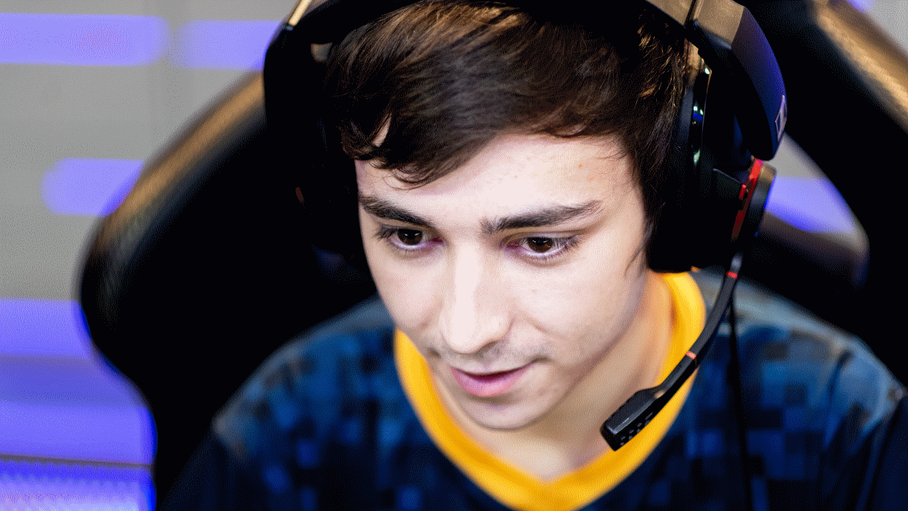 ¡Punto para PIX! Pixel Esports Club aplastó a Isurus Gaming en la primera partida de BO5