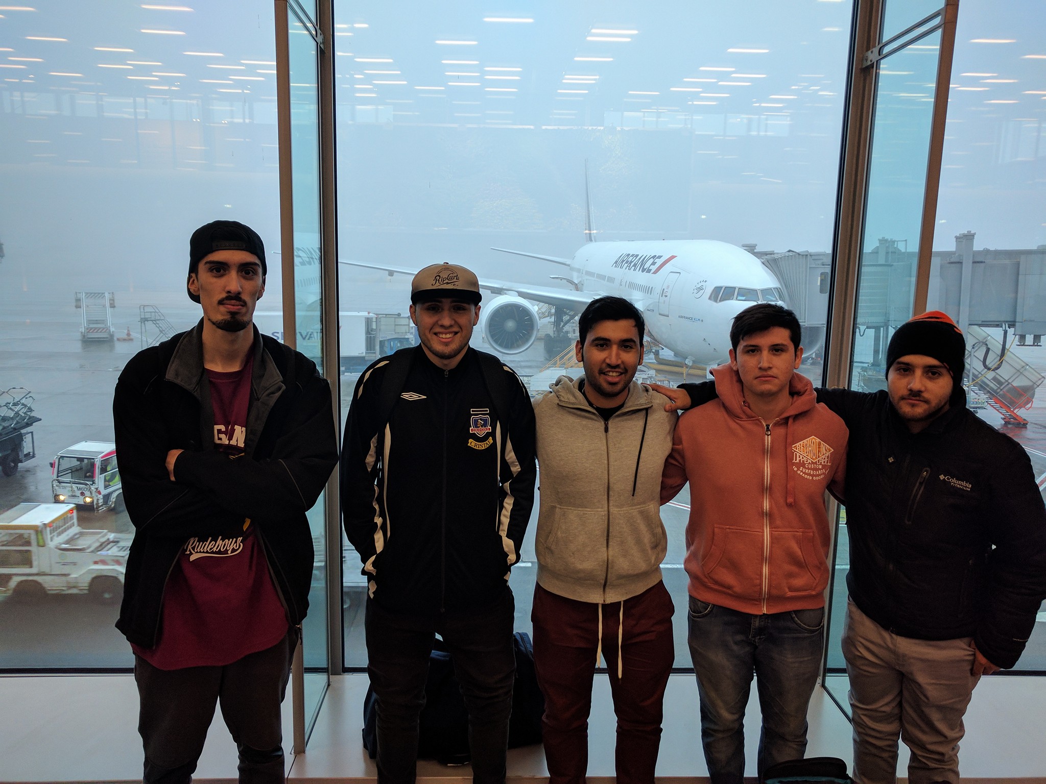 rEAK, el representante chileno de CSGO ya se encuentran de camino a China para la WESG