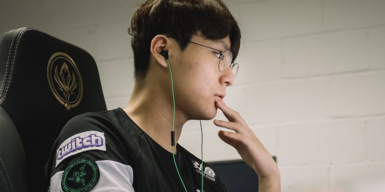 Cloud9 vs SK Telecom T1 at the 2016 World Championship - Group Stage at the Bill Graham Civic Auditorium in San Francisco, California, USA on 9 October 2016.