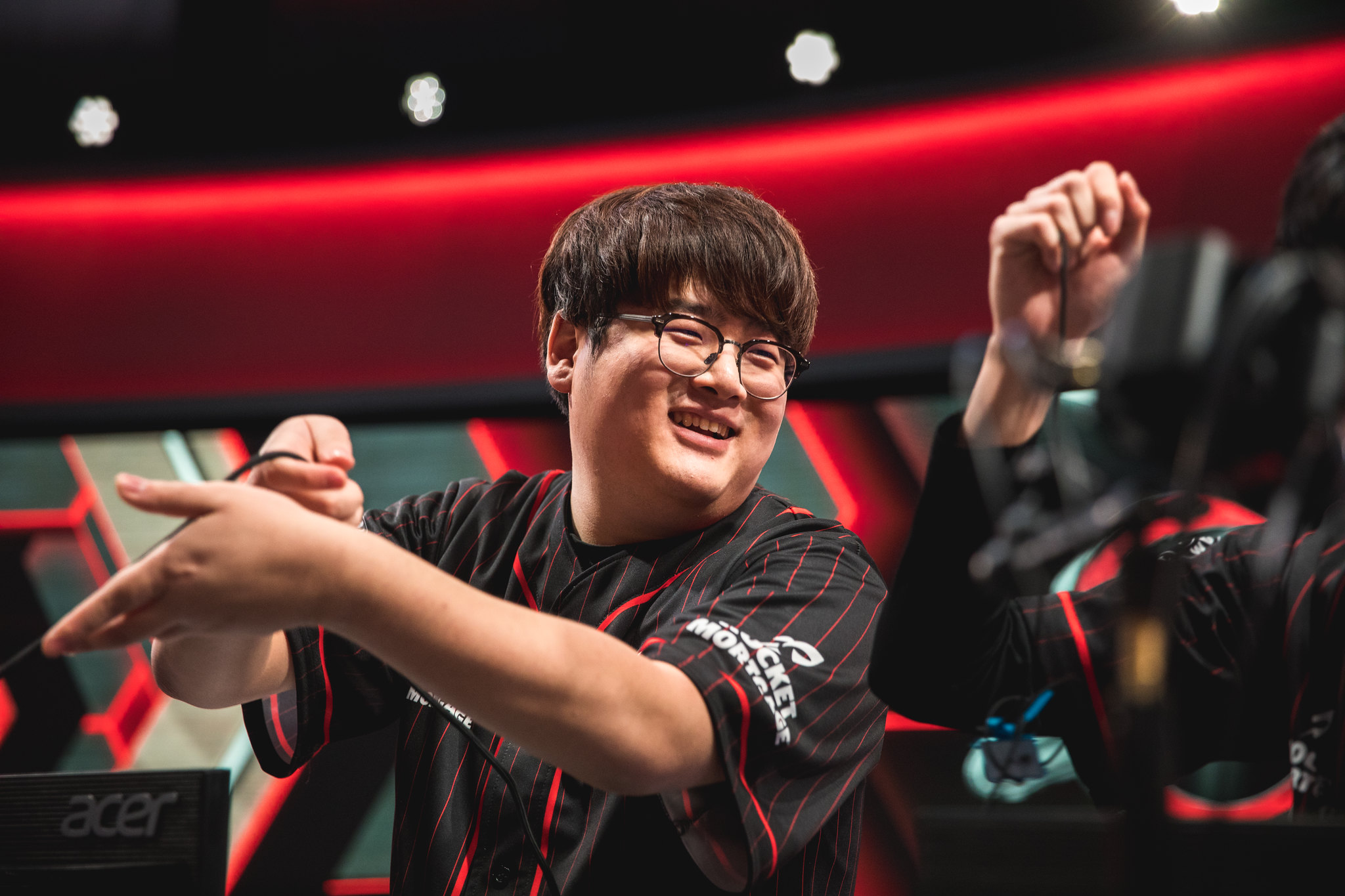 Ryu vuelve a La Grieta junto a 100 Thieves Academy