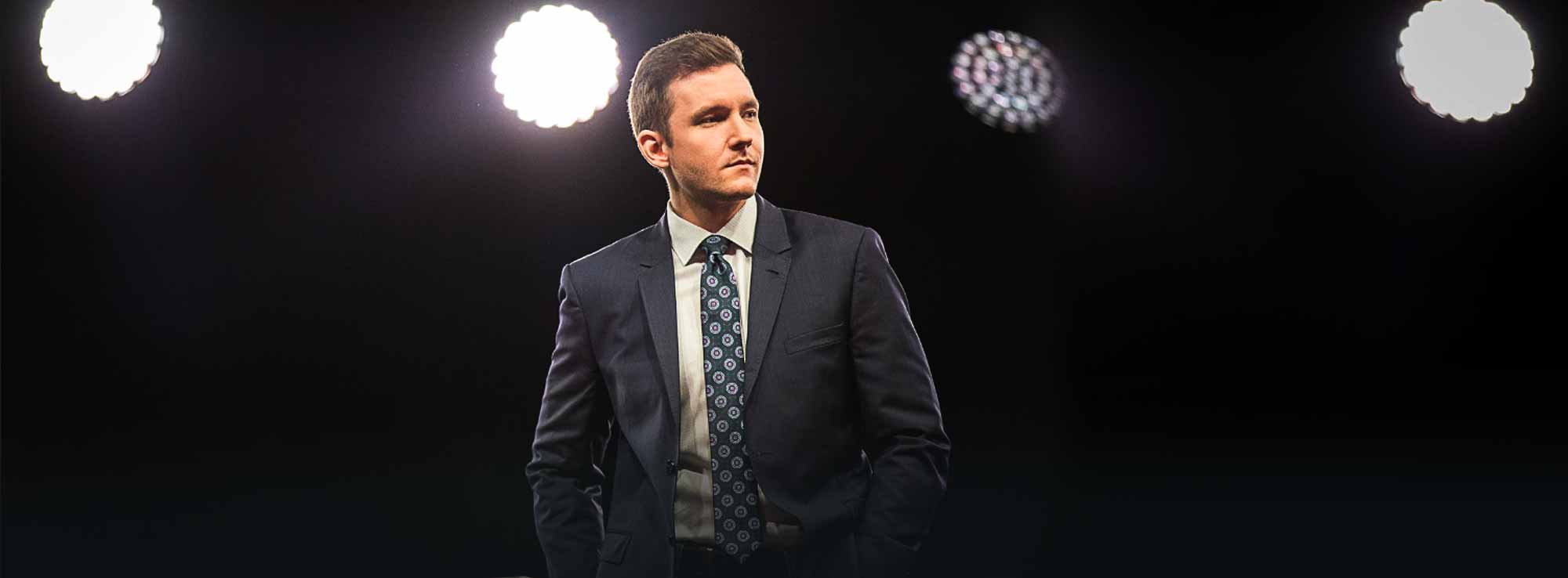 Zirene, analista de la LCS, abandona Riot Games