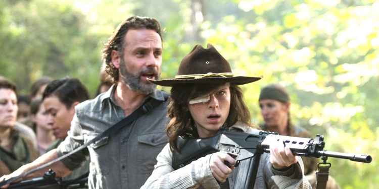 The Walking Dead TV Series starring Andrew Lincoln, Steven Yeun, Chandler Riggs, Norman Reedus, Melissa McBride, Lauren Cohan, Emily Kinney, Scott Wilson, Sarah Wayne Callies, Laurie Holden, Danai Gurira, Chad L. Coleman and Sonequa Martin-Green [dvdbash]