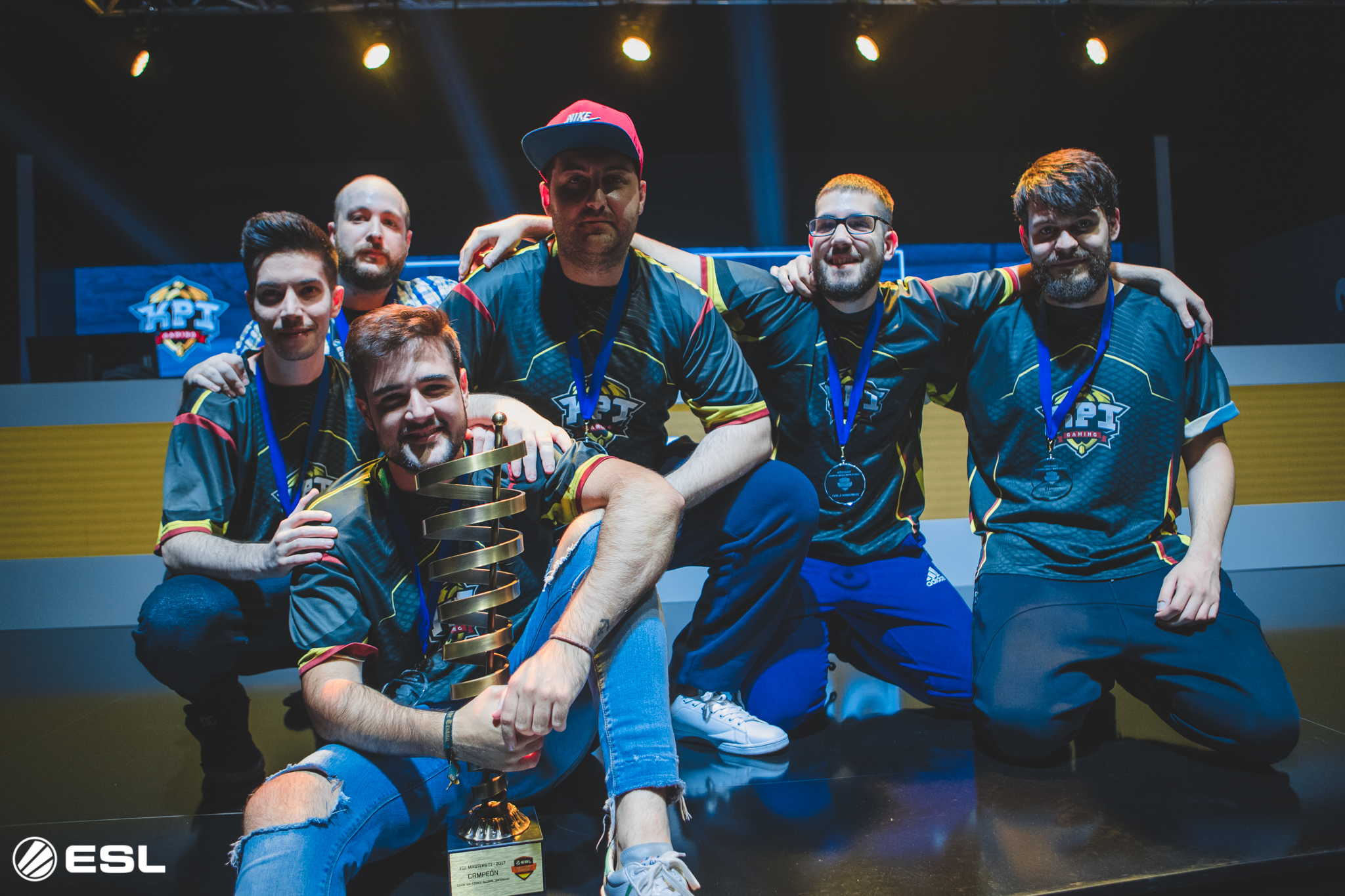 Hoy los mejores equipos españoles de CSGO se enfrentarán en la Fase Final de ESL Masters CS:GO T2