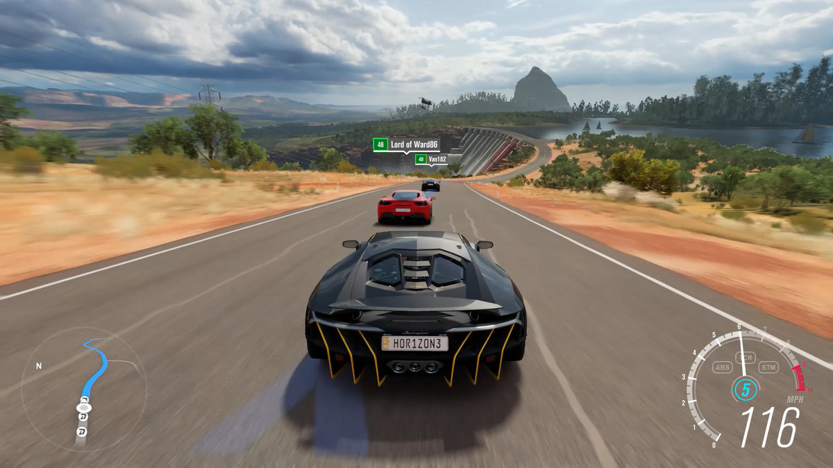 Jugador compite contra el fantasma de su amigo fallecido en Forza Horizon 3