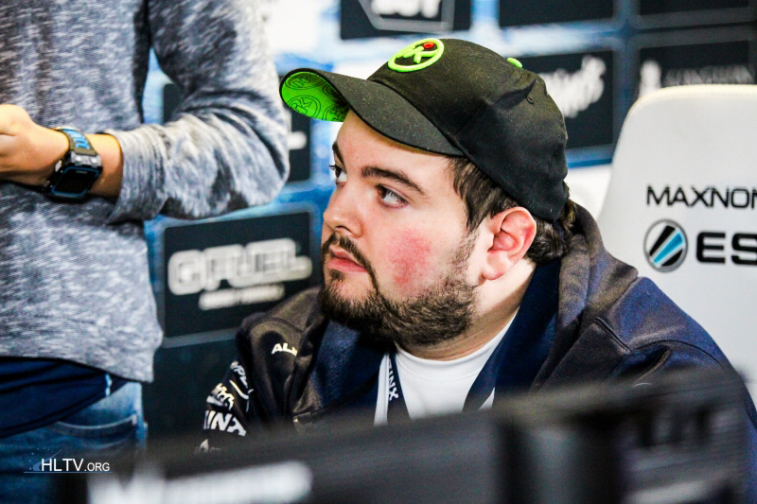 Hiko se retira de OpticGaming