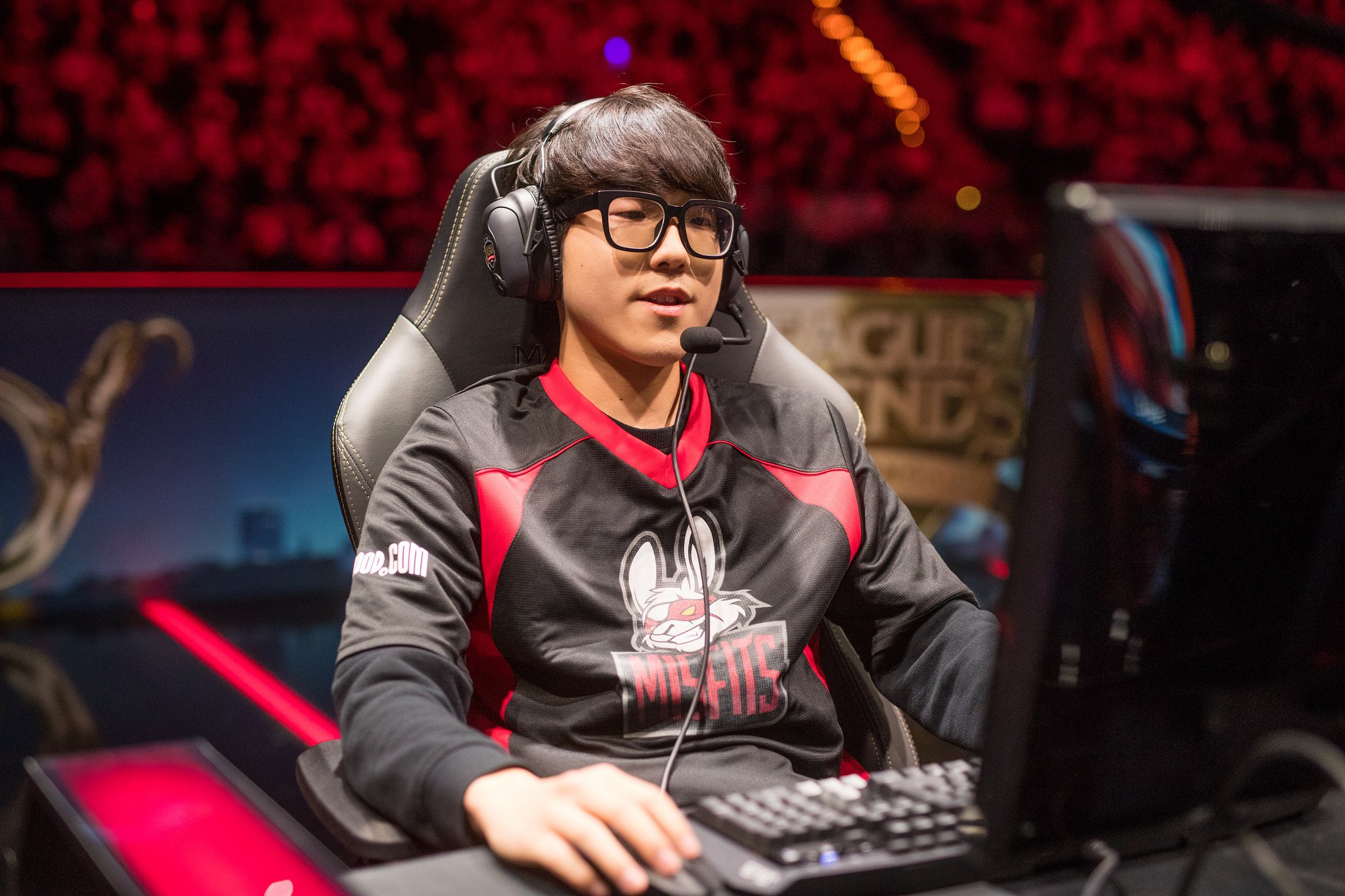 Misfist cancela el contrato de KaKAO