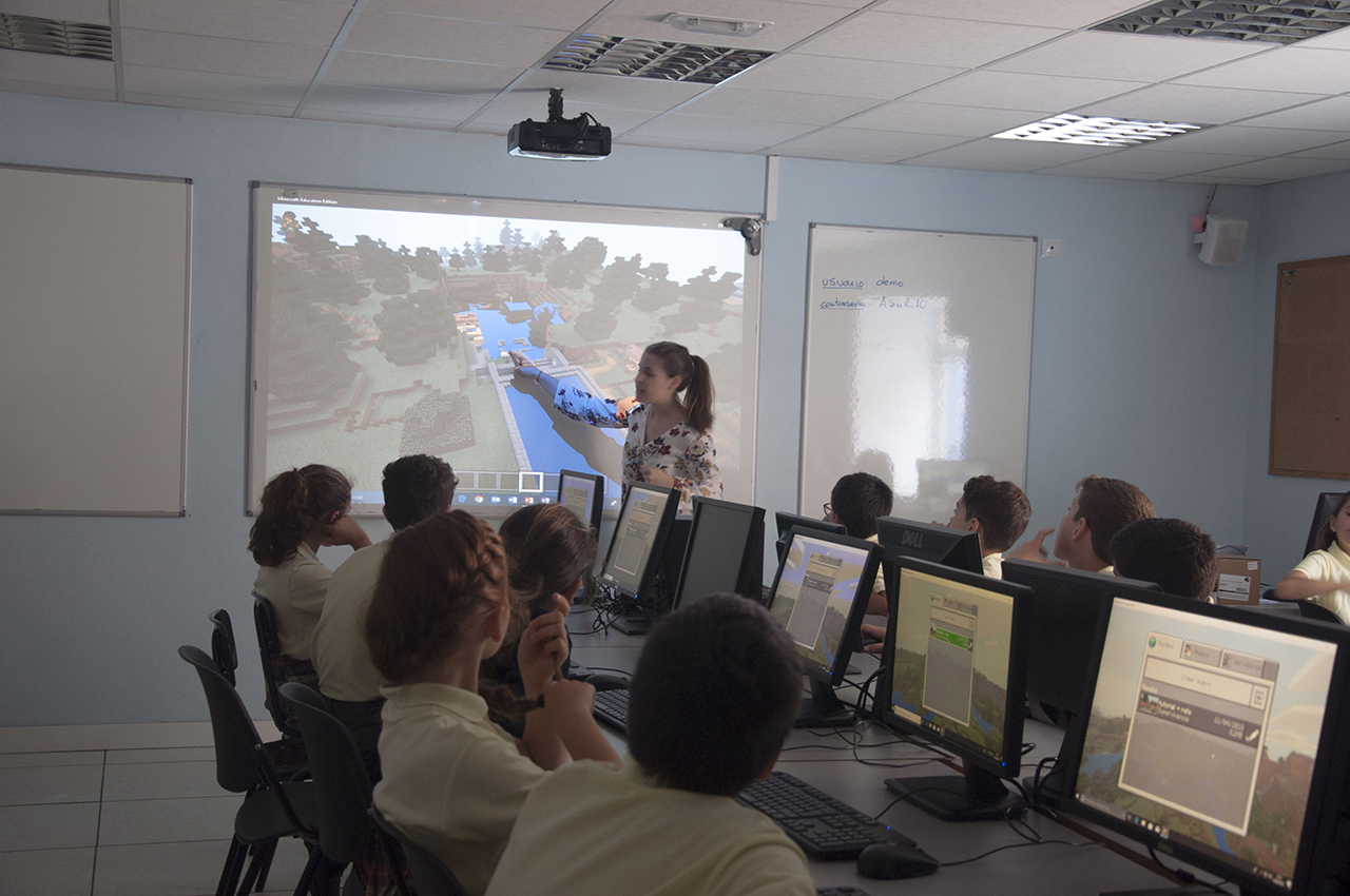 Las Islas Canarias disfrutarán de Los Juegos Escolares Minecraft: Education Edition