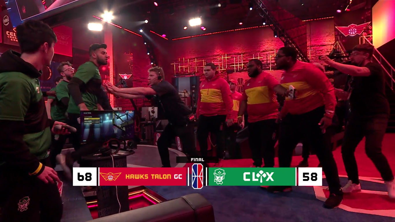 Lamentable: jugadores llegan a las manos en un encuentro de la NBA 2KLeague