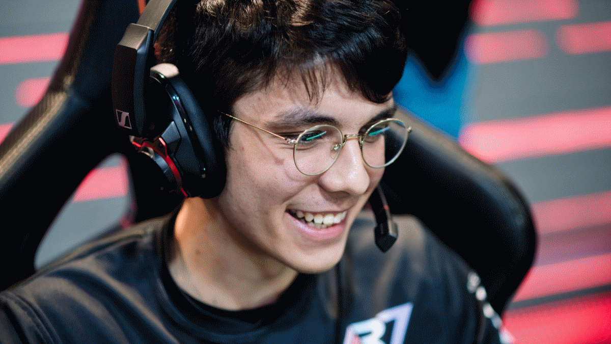 Rainbow7 sacó una remontada milagrosa frente a XTEN Esports