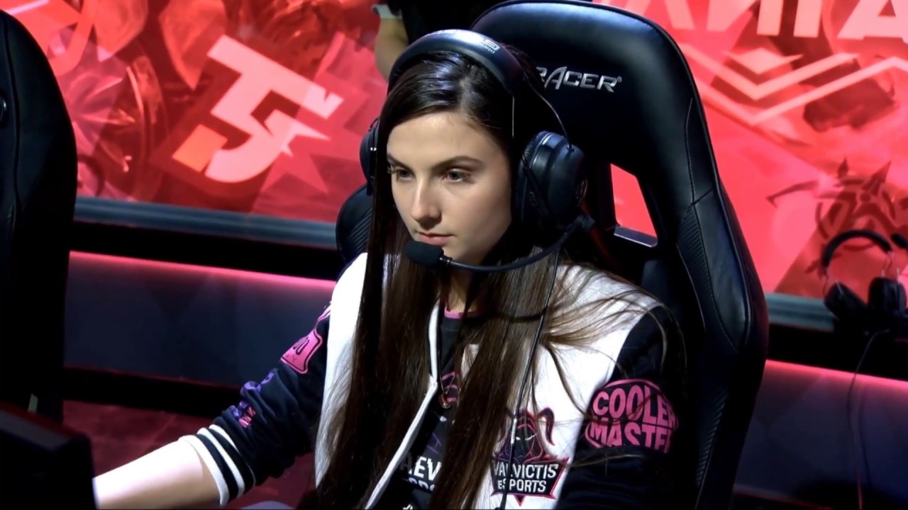 Riot revela que existieron insultos por parte de ROX hacia las jugadoras de Vaevictis eSports
