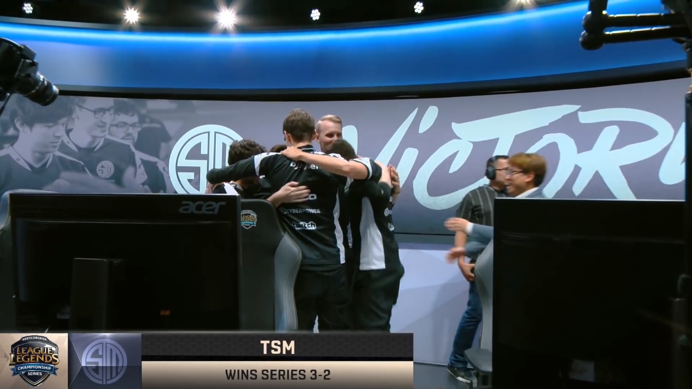 Team Solo Mid elimina a Echo Fox y clasifica a las semifinales de la LCS NA