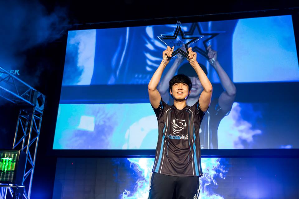 El jugador Zerg TRUE se corona campeón de la Dreamhack Montreal 2016