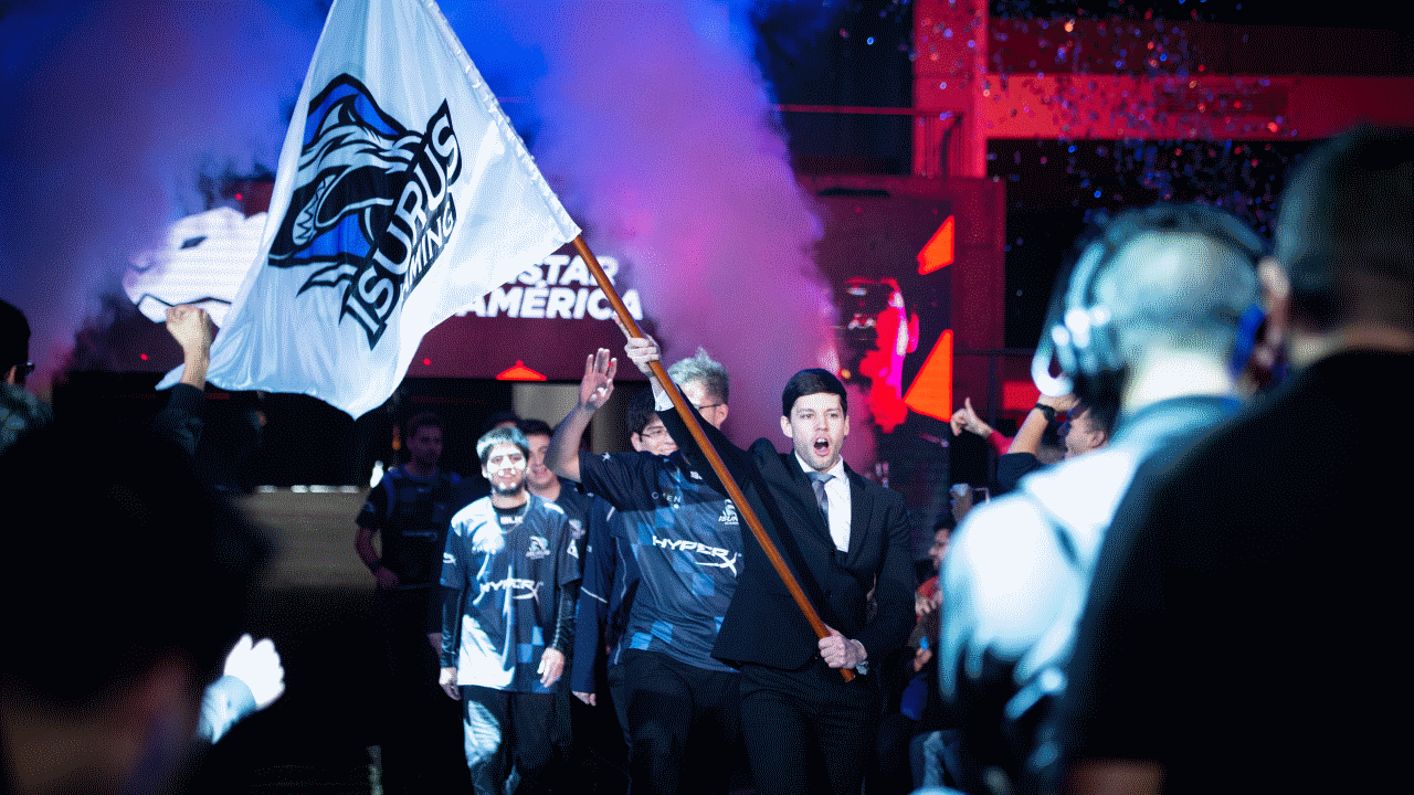 Yeti deja su rol de analista y pasa a ser el nuevo coach de Isurus Gaming
