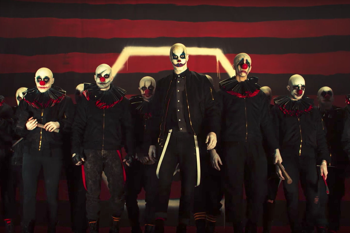 American Horror Story: Cult y su terrorífico póster