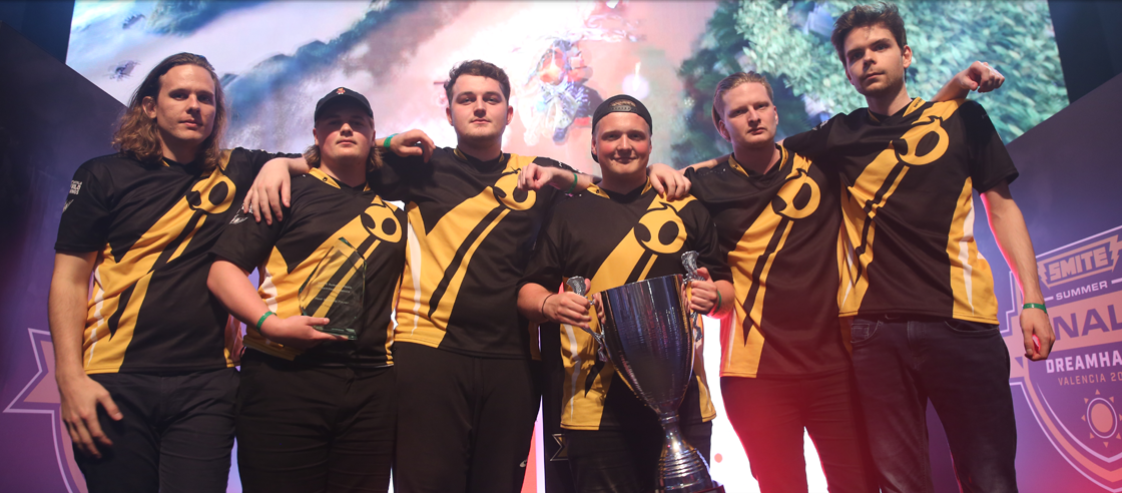 SPL: Team Dignitas campeones de verano