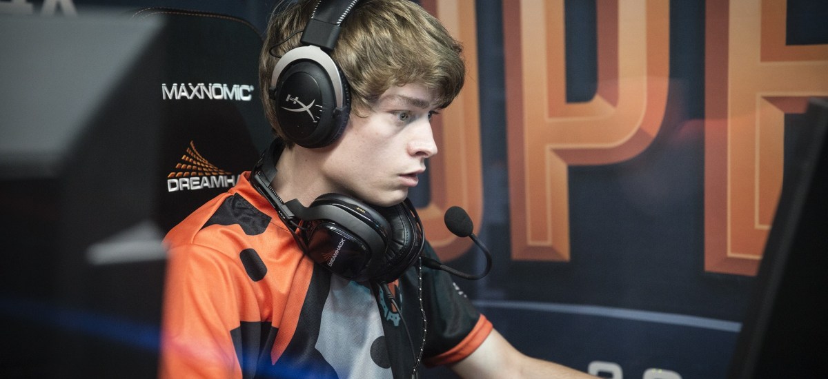 Lazarus adquiere los servicios de Swole Patrol