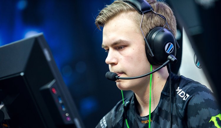 Fnatic vence a Grayhound Gaming para respirar en la IEM Katowice