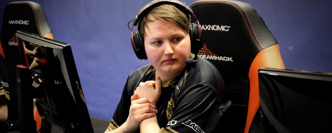 EX NiP se une a PAPERPLANES