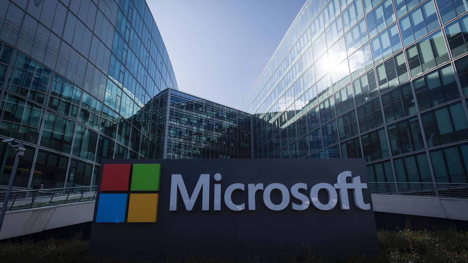 Microsoft podría comprar Electronic Arts en el futuro
