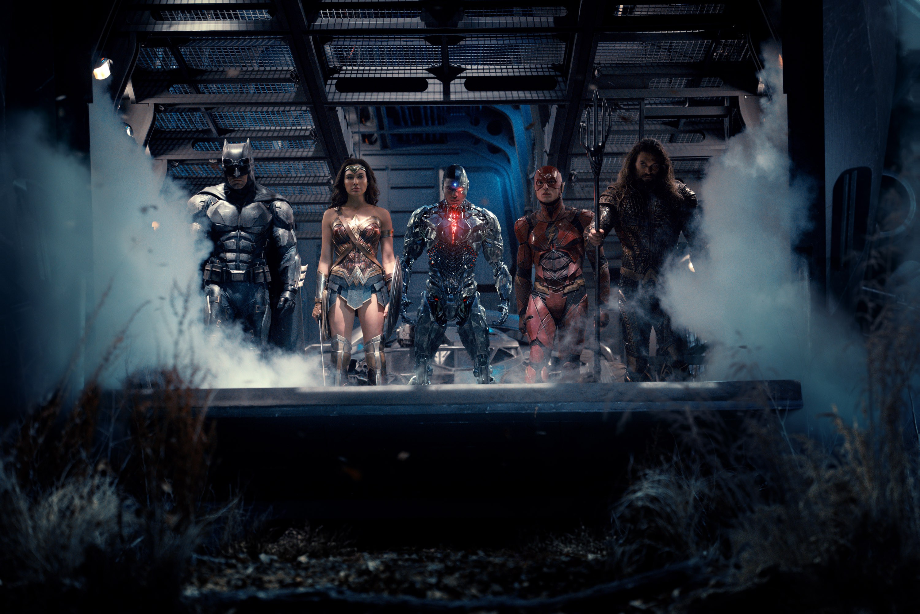 Revelan tres avances del próximo trailer de «Justice League»