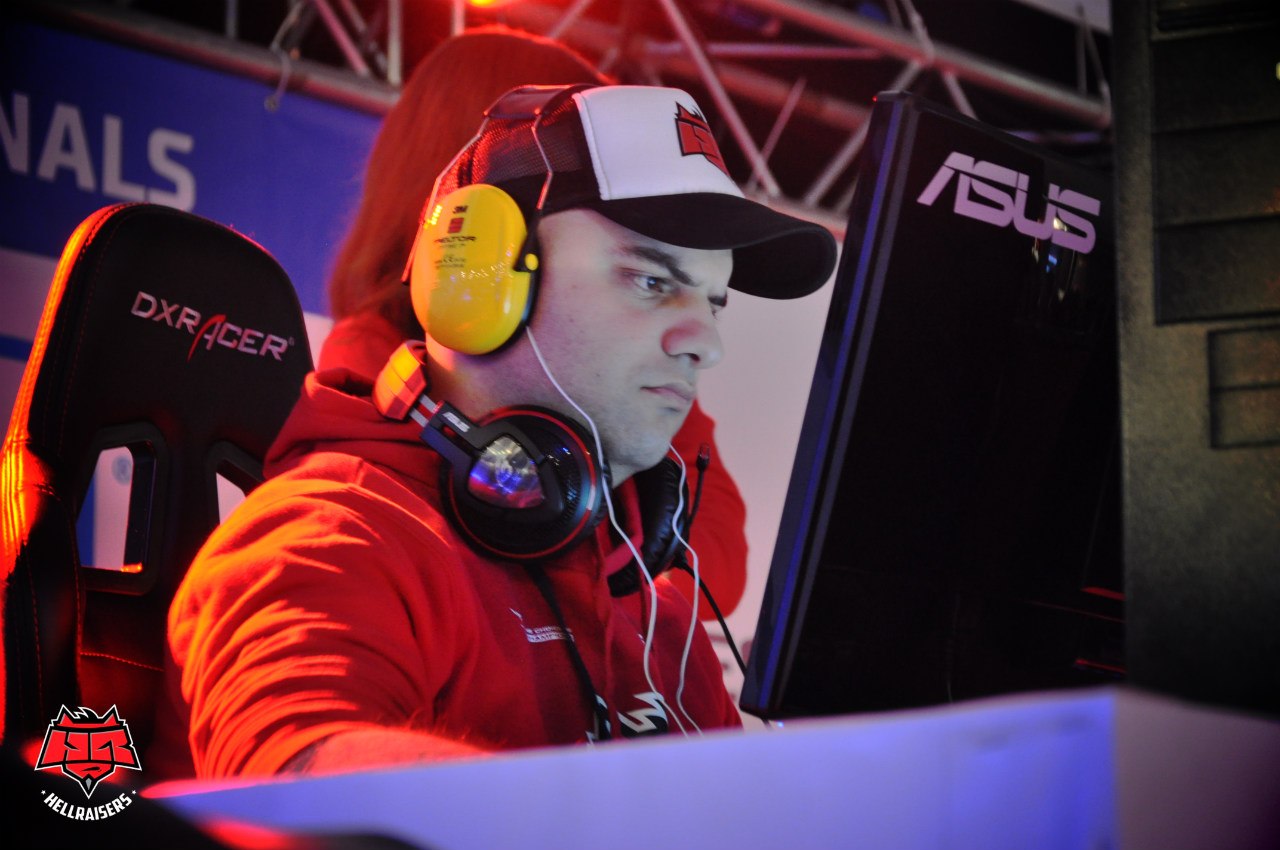kUcheR se une a Team Empire