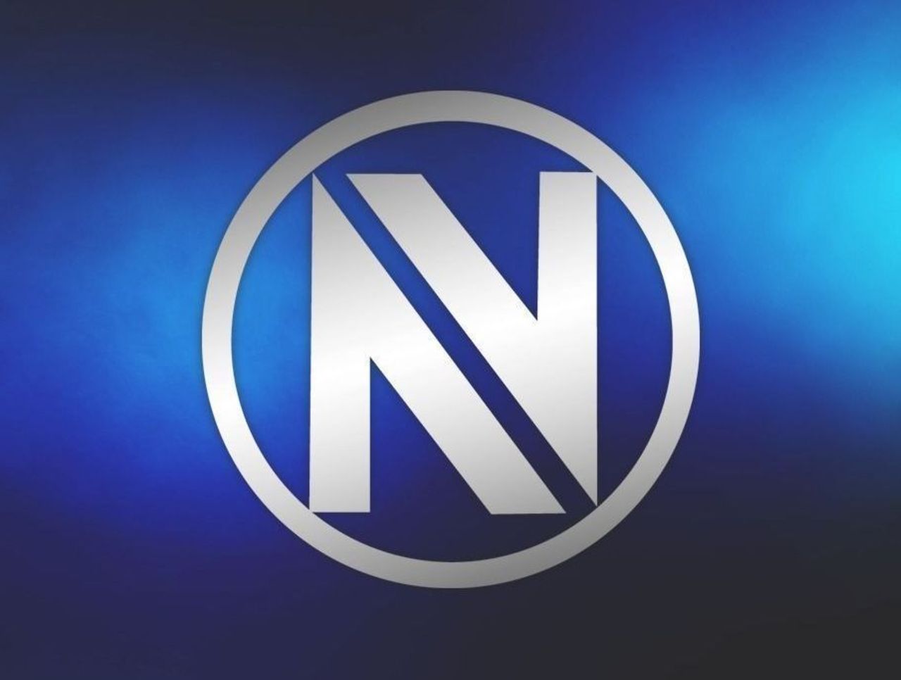 Un jugador profesional de póker invierte en EnVy Gaming