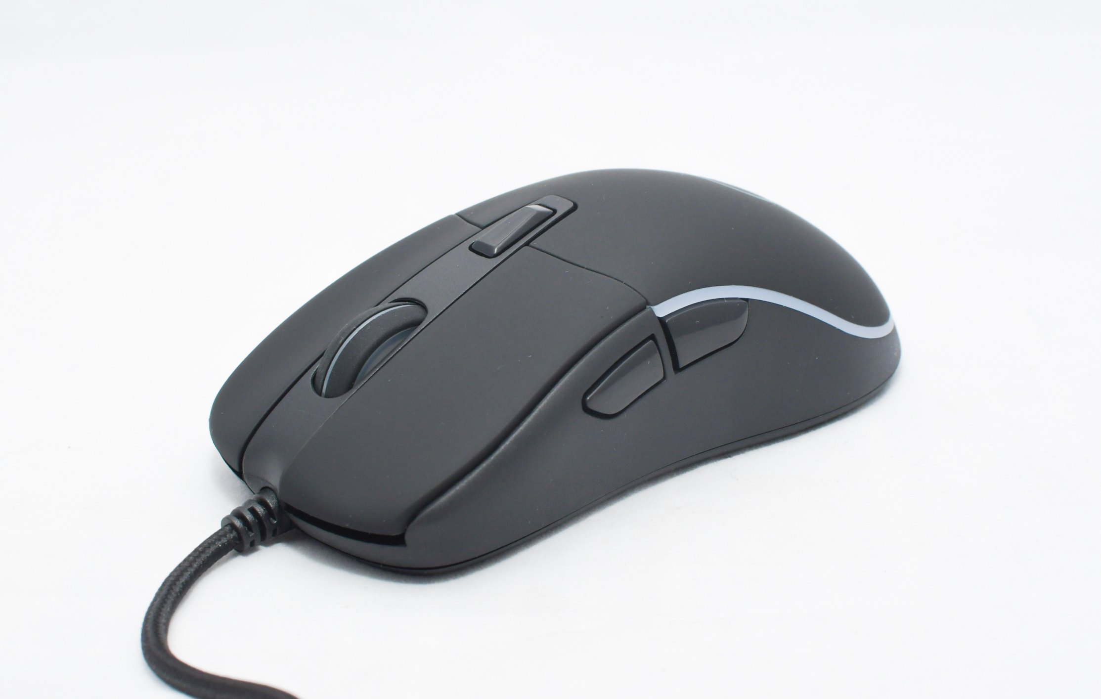 Review: Conoce el mouse gamer Neon X40 de Ozone Gaming