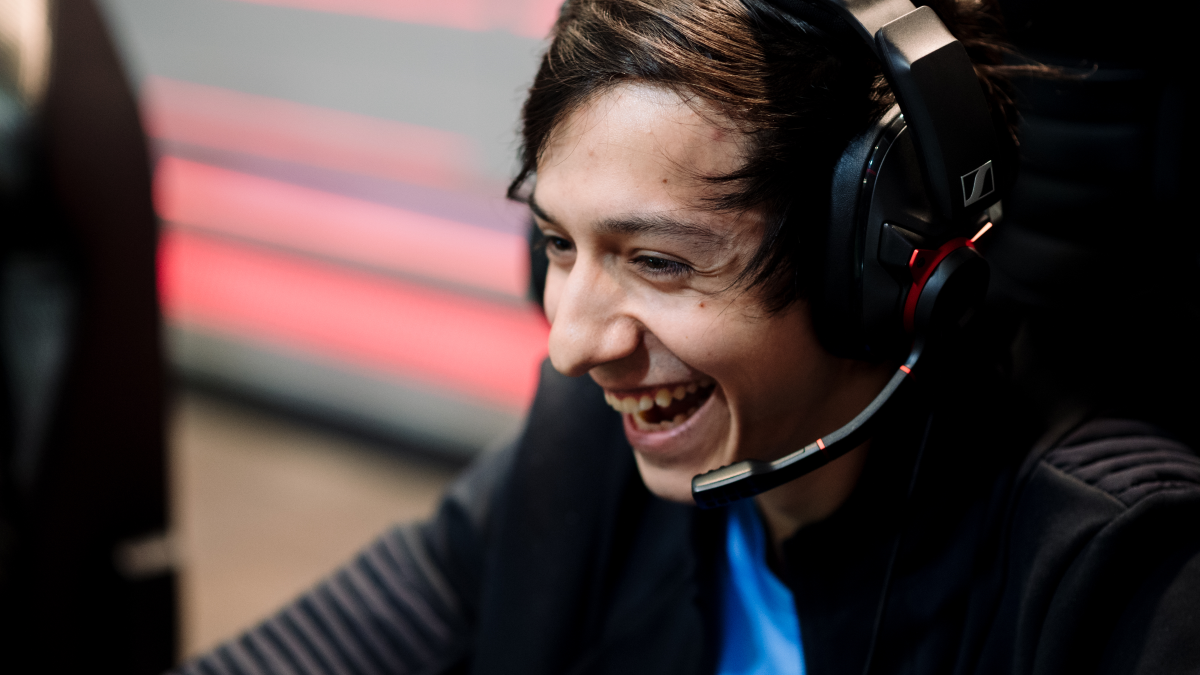 Rainbow7 cobra venganza y derrota sin problemas a All Knights