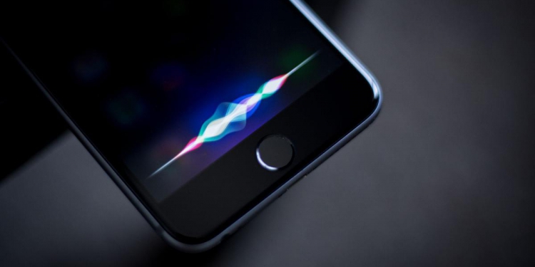 Apple's Siri