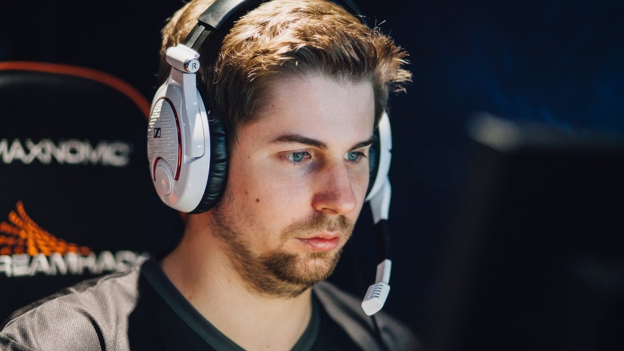 Dennis es el nuevo jugador de GamerLegion