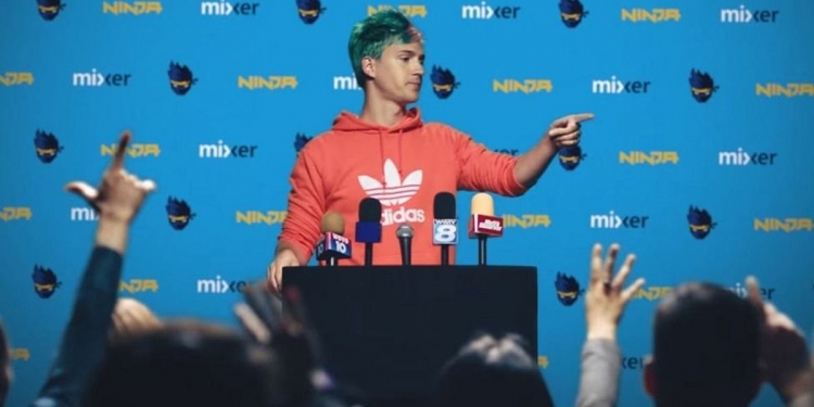 Ninja announced he's moving to mixer