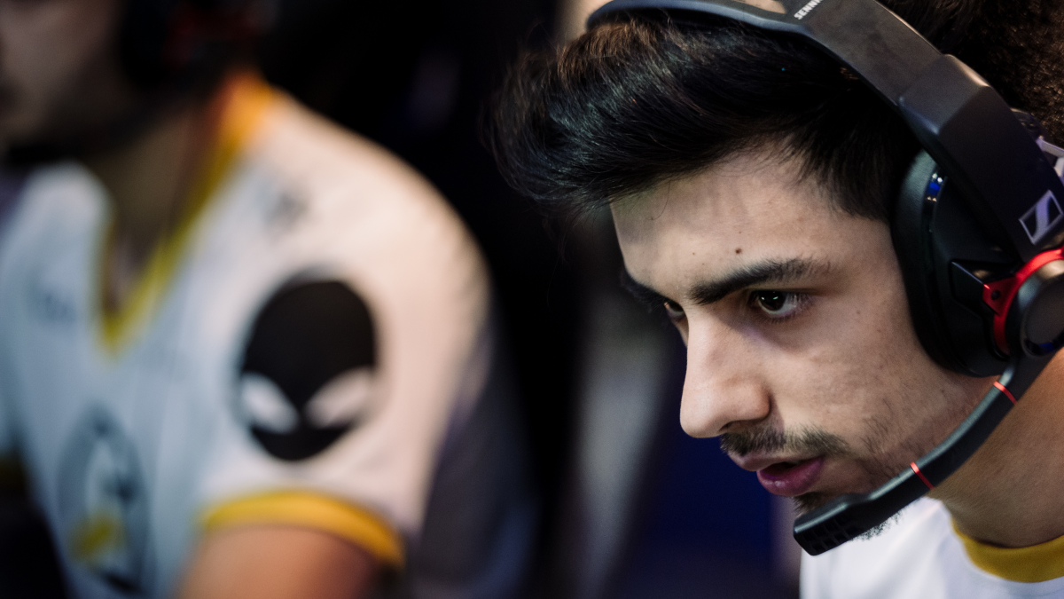 XTEN Esports remontó la partida frente a R7 en casi una hora de juego