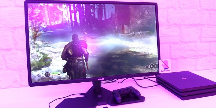 ASUS CG32UQ gaming monitor