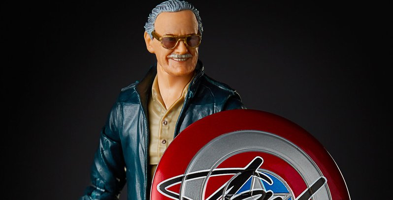 Hasbro lanza una figura de acción de Stan Lee inspirada en su cameo de «The Avengers»