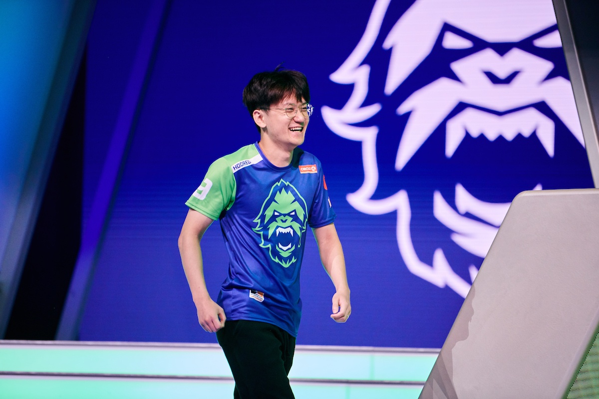 Houston Outlaws adquiere los servicios de Hooreg