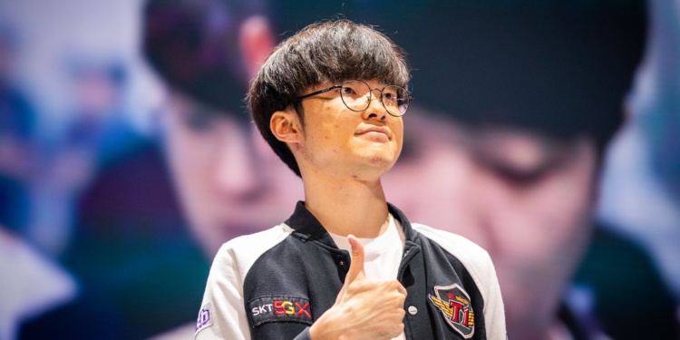 Madrid, Spain - November 3: --- during Worlds 2019 Semifinals at Palacio Vistalegre on November 3, 2019 in Madrid, Spain. (Photo by Colin Young-Wolff/Riot Games)