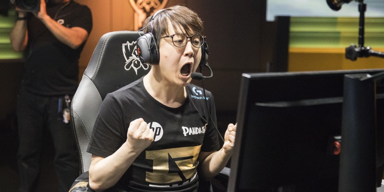Mata with RNG at World Stage vs TSM