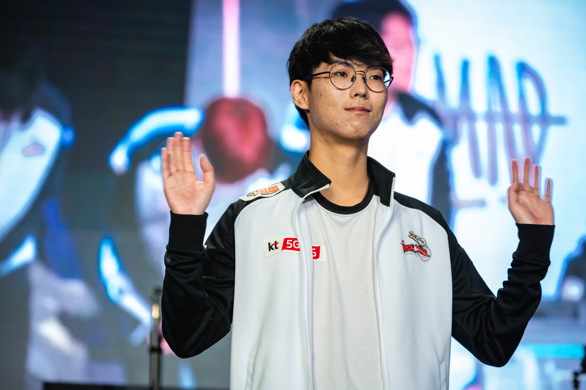 Ucal with KT Rolster at World 2019 stage