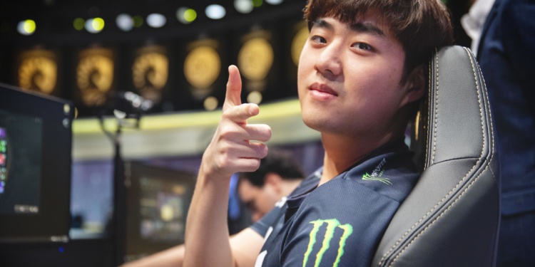 Bang at Stage with EG