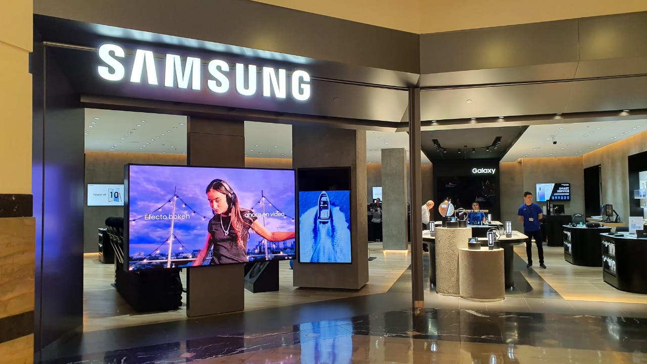 Samsung Argentina primero en instalar esta pantalla en el Unicenter
