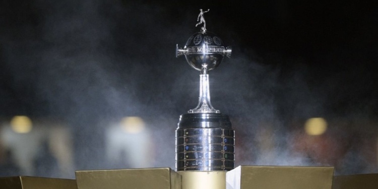 Equipos con licencia en PES podrían ser expulsados de la Copa Libertadores