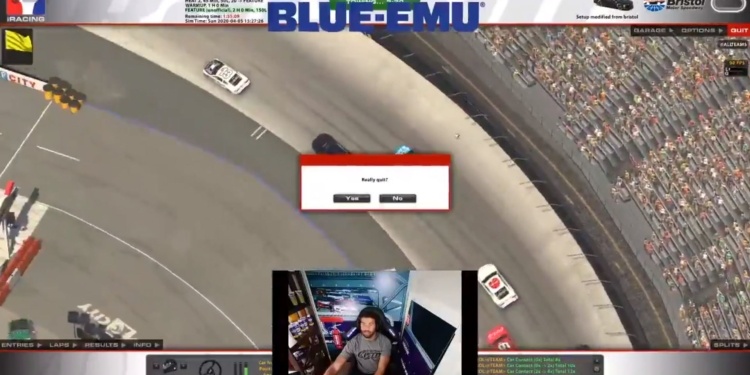 Corredor de NASCAR pierde patrocinador tras hacer ragequit en una carrera virtual