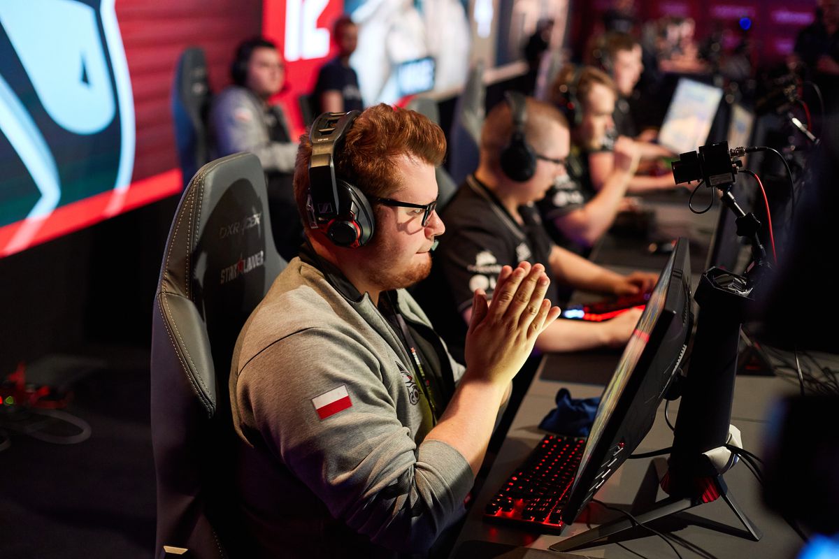 Sprout completa su roster de CSGO con el fichaje de snatchie