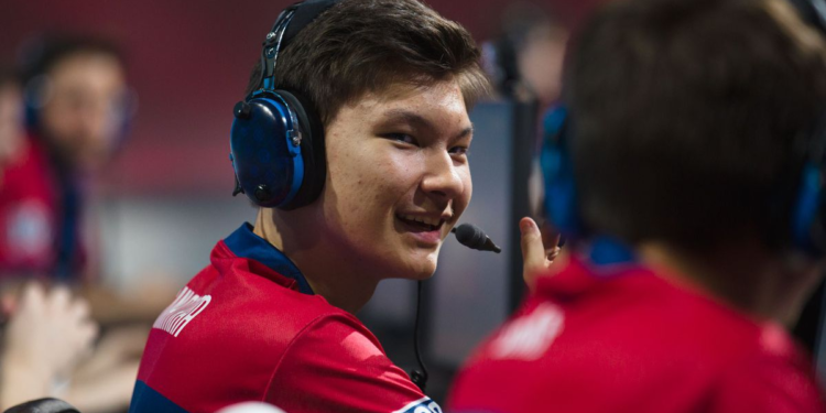 Sinatraa, MVP de la Overwatch League, podría cambiarse a Valorant