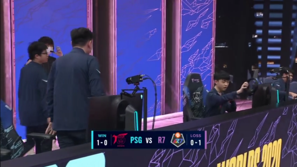 Rainbow7 sufrió un fuerte golpe ante el PSG y cayó duramente en su debut en Worlds 2020