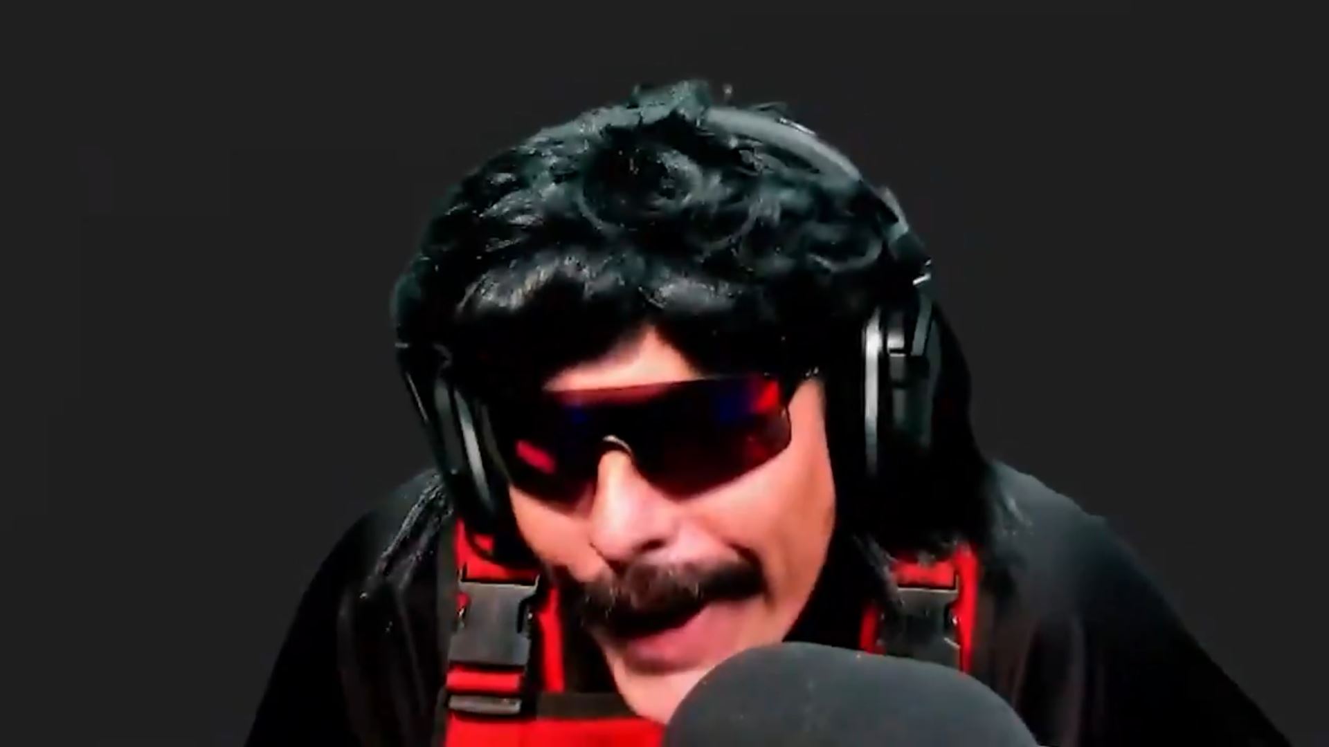 Dr. Disrespect desata su furia en stream… pero nadie lo escuchó porque estaba muteado