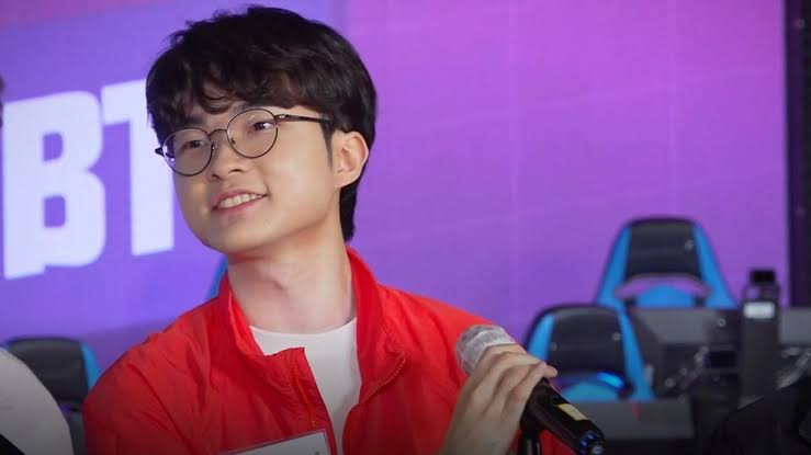 Faker es el nuevo amor platónico de las fans del K-pop