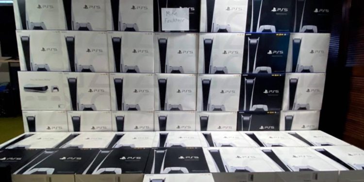 PlayStation 5 reventas portada