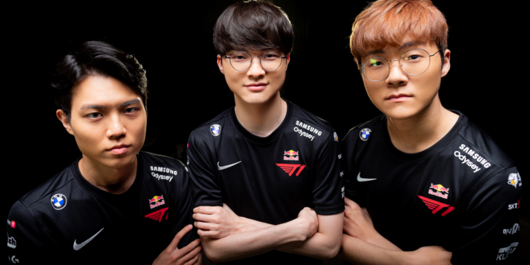 T1 player photo session redbull