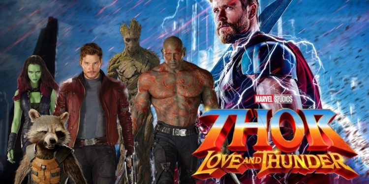 thor love and thunder portada
